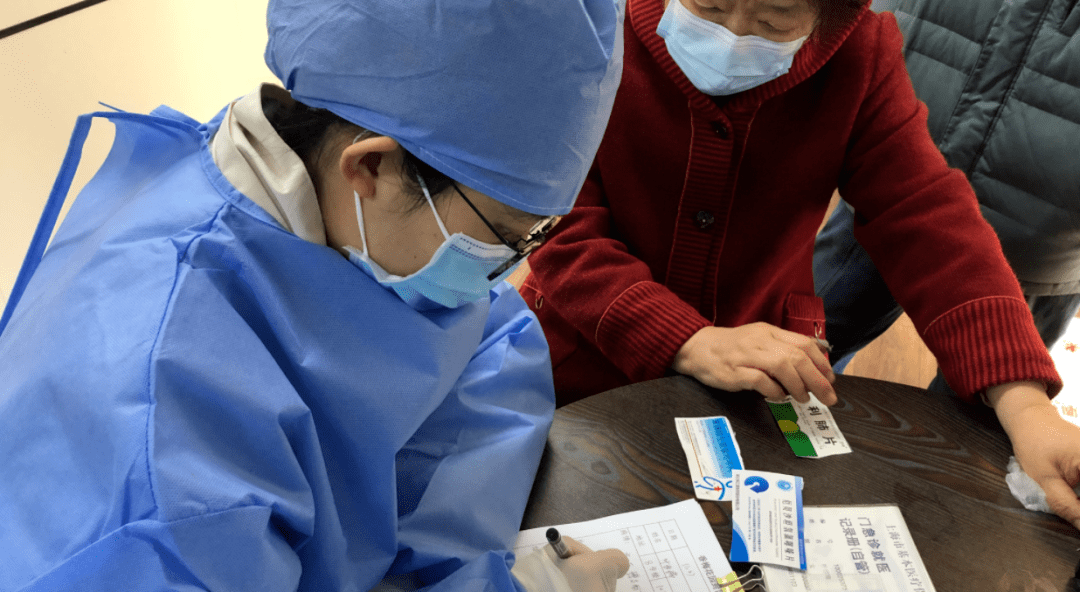 24小时套医保卡回收商家(急用钱24小时医保提取)